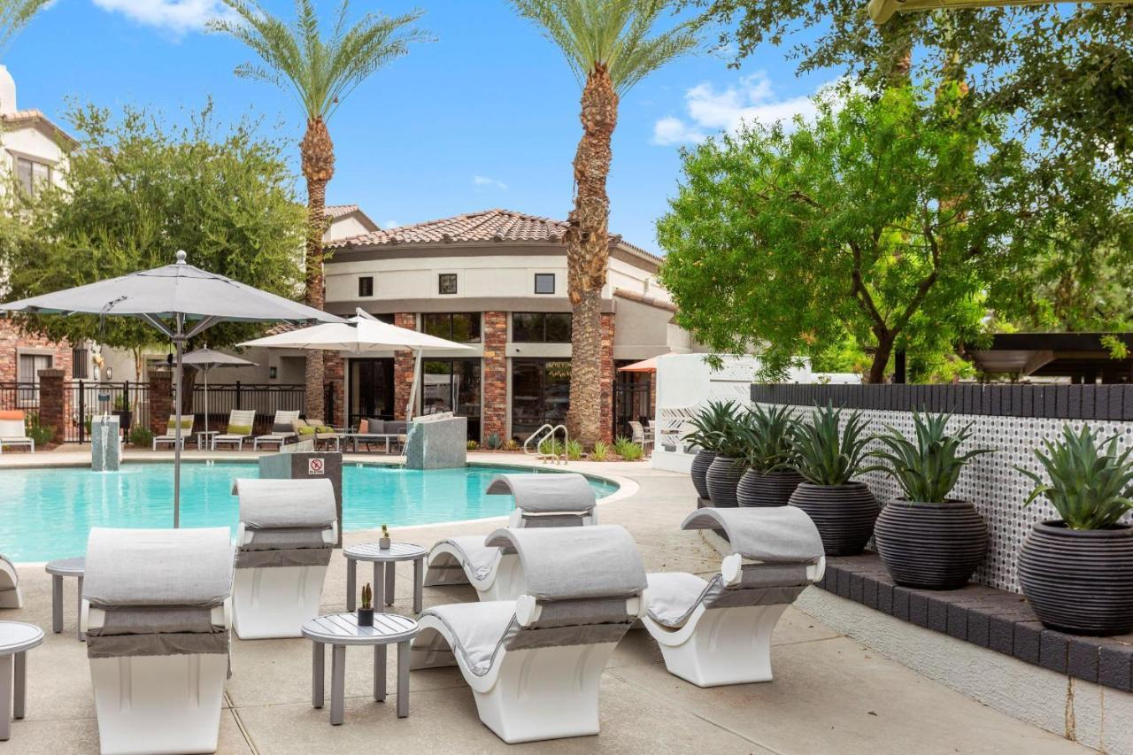 Cozysuites Glendale By The Stadium With Pool 10 Exterior foto